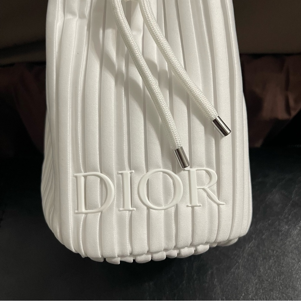 Dior White Quilted Drawstring Backpack - Picture 6 of 9